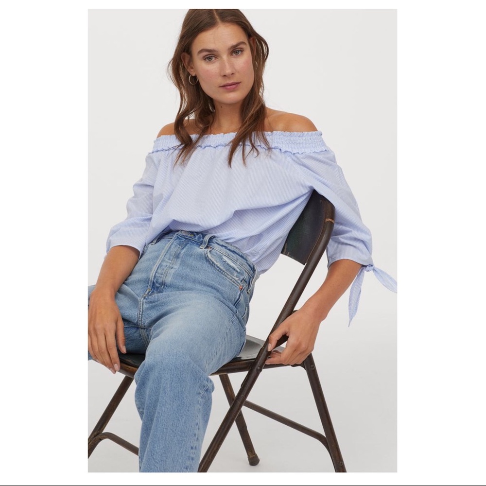 %100 Cotton Blue Off The Shoulders Blouse